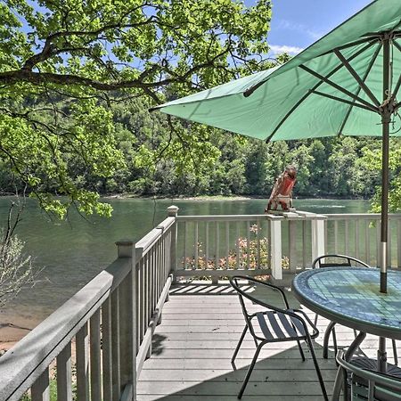Lakeview Escape With Direct White River Access! المظهر الخارجي الصورة